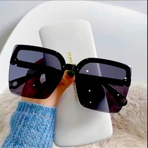 Ameiqe Oversized Sunglasses for Women Half Rim Black